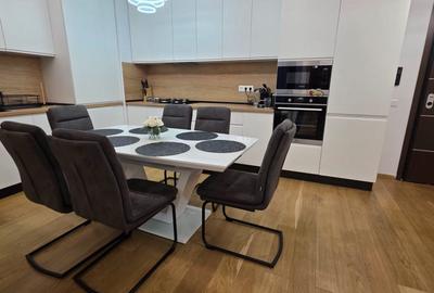 Apartament cu 3 camere decomandat, mobilat în Pipera