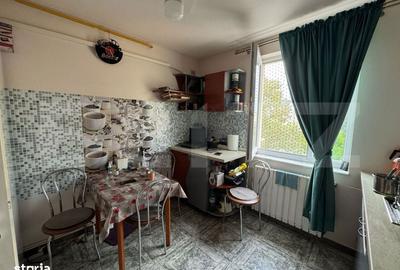 Apartament cu 3 camere decomandat în Deve - 1