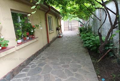 ID 9058 Casa zona CHERCEA, suprafata teren 595 mp - 2