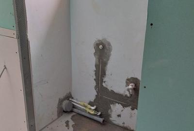 Garsonieră decomandată în Romană - 1