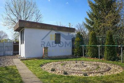 Casă cu 3 camere cu Canalizare în Poienarii Burchii - 2