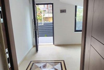 Apartament cu 2 camere decomandat în Obor - 13