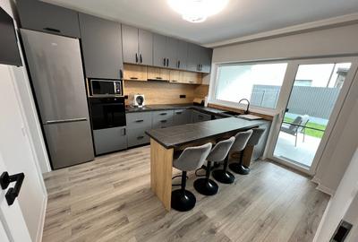 Inchiriere casa 4 camere decomandate ?elimbar, str. Triajului - 3