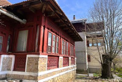 Casă cu 5 camere cu Teren 500 Mp în Central - 14