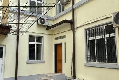 Casă cu 6 camere cu Canalizare în Dorobanți - 2