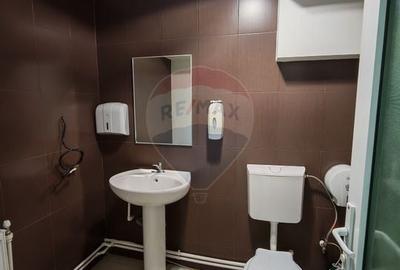 Spațiu comercial, de 140 mp, în Central - 6