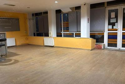 Spațiu comercial, de 100 mp, în Micro 15 - 3