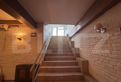 Spatiu comercial pe 2 niveluri, 230 mp, zona semicentrala - 9