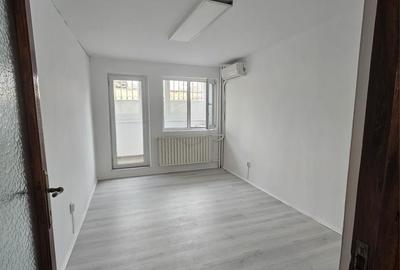 Casă individuală cu 7 camere cu Garaj în 1 Mai - 9