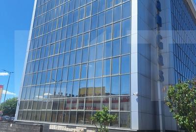 Spațiu comercial, de 2,165 mp, în Central - 1