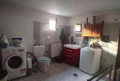 Blv BUCURESTI - casa P+1, 6cam, S-200mp - 155000 euro - 5