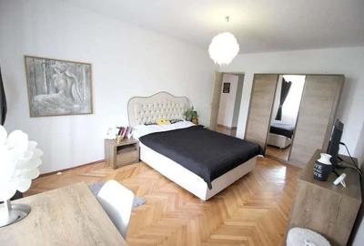 Chirie 2 Camere/ Etaj 1/ Renovat/ Mobilat complet/ Pandurilor