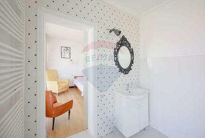 De vanzare Casa/Pensiune in zona Nufarul - Sanmartin - 19