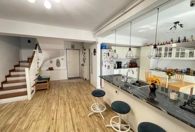 Apartament 159,9 mp, parter si etajul 1, zona George Enescu - 9