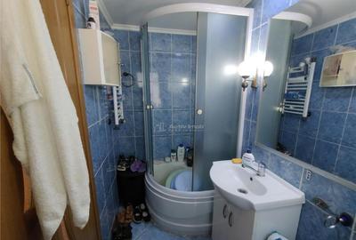 Oravita, Casa Rezidentiala, 7 Incaperi, 1151mp Teren, ZERO C - 17
