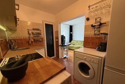 Apartament 2 camere + boxa, Calea Sagului - 9