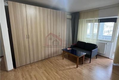 Garsonieră decomandată, mobilată în Tei - 4