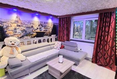 Garsonieră decomandată, mobilată în Poarta 6 - 3