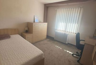 Apartament cu 3 camere în Central - 3