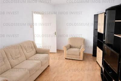 Apartament cu 3 camere decomandat în Astra