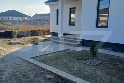 Casă cu 4 camere cu Teren 404 Mp în Pădureni (Jebel) - 2