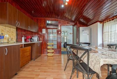 Casă cu 8 camere cu Teren 485 Mp în Central - 24