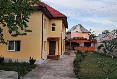 Casă cu Teren 440 Mp în 1 Mai - 4