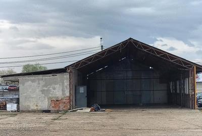 Spațiu comercial, de 560 mp, în Central - 3