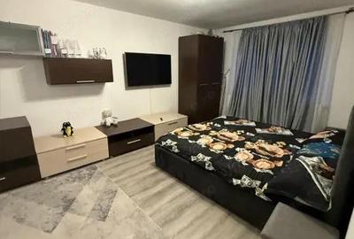 Garsonieră decomandată în Rovine - 5