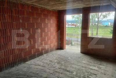 Casă cu 7 camere cu Teren 770 Mp în Marginea - 15