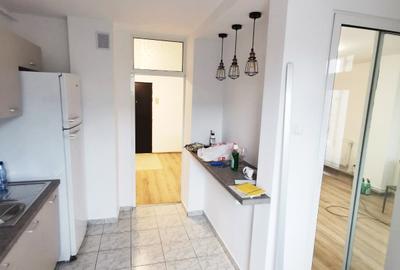 Apartament cu 3 camere decomandat în Centrul Civic - 4