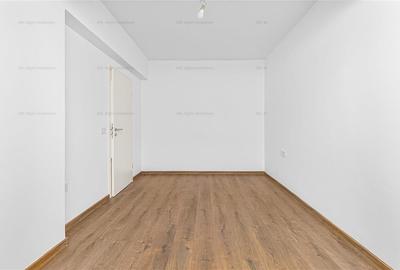 Apartament cu 4 camere decomandat în Tractorul - 6