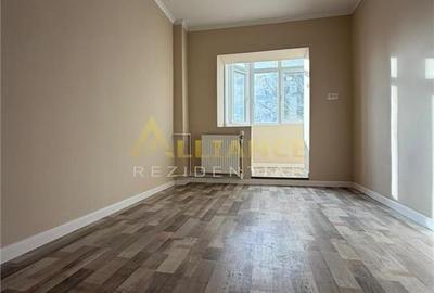 Apartament cu 3 camere decomandat în Apărătorii Patriei - 9