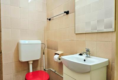 Apartament cu 3 camere semidecomandat în Costin Georgian - 11