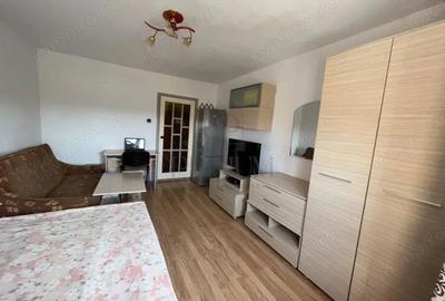 Garsonieră decomandată, mobilată în Blașcovici - 1