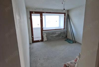 Apartament cu 2 camere decomandat în Orșova - 2