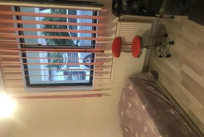 Vand apartament 3 camere