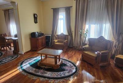 Vila boiereasca, superba, strada, linistita, nelipita de vreun alt imobil Vila boiereasca, superba, strada, linistita, nelipita de vreun alt imobil - 11