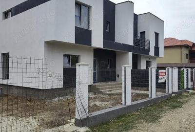 Casă în Petrești - 4