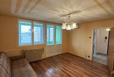 Apartament cu 3 camere în Militari - 1