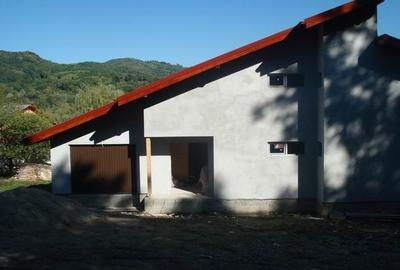 Vecinatate statiunea balneocimaterica Pucioasa, Dambovita vila vanzare la rosu - 5