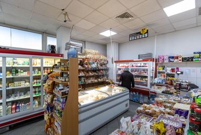 Spatiu comercial si depozit de inchiriat, zona Cornisa - 4