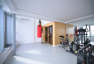 Penthouse cu 4 camere decomandat, mobilat în Văcăresti - 13