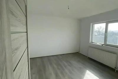 Casă cu Teren 500 Mp în Țuțora - 4