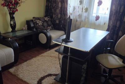 Apartament cu 4 camere decomandat în Lăpuș Argeș - 7
