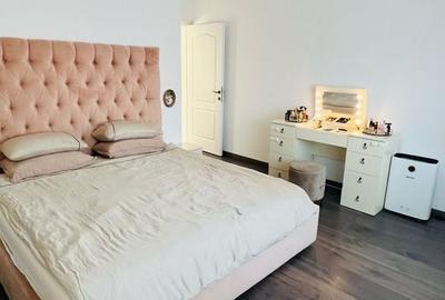 Apartament cu 3 camere semidecomandat, mobilat în P-ța Alba Iulia - 9