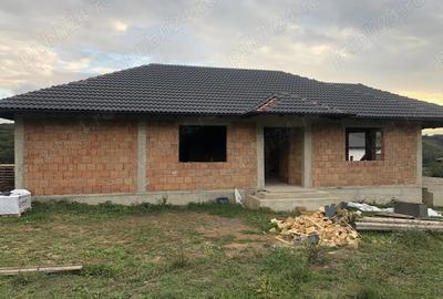 De vanzare casa in Corunca - 1