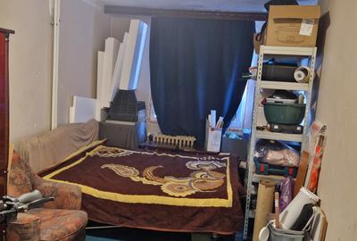 Apartament cu 4 camere decomandat în Berceni - 2