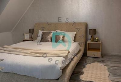 Apartament cu 3 camere decomandat în Tractorul - 17