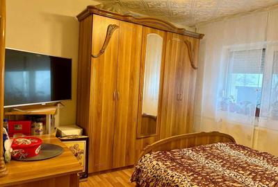 Apartament cu 4 camere decomandat în Sânmartin - 1
